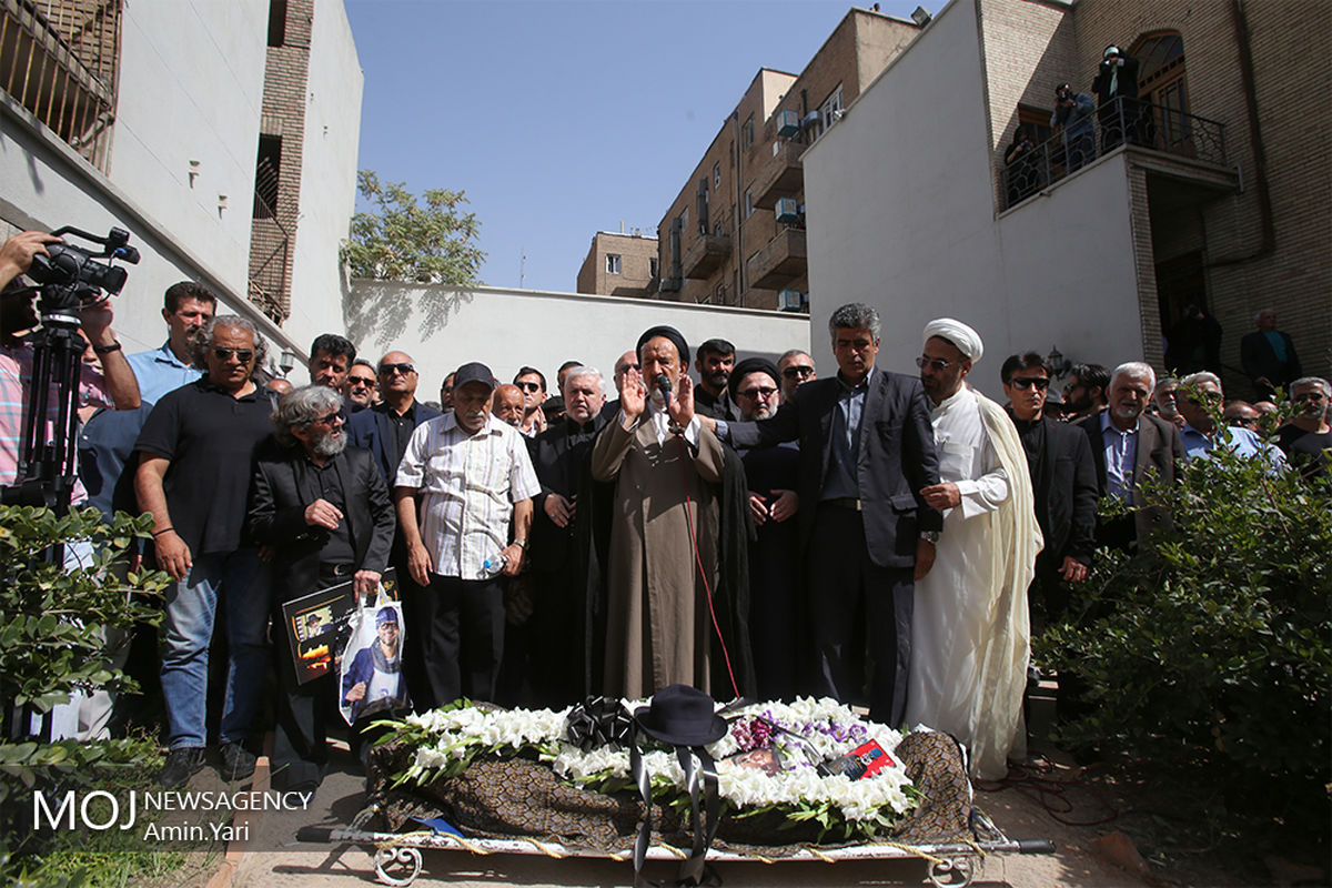 تشیع پیکر ضیاالدین دری