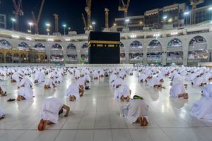 یمن ممنوعیت حج توسط رژیم سعودی را محکوم کرد