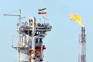 اعلام آمادگی دانش‌بنیان‌ها برای بازسازی صنایع نفت و پتروشیمی/مطالبه حمایت از پارک‌های فناوری