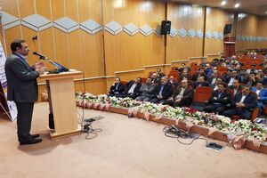 باید از دولت الکترونیک به سمت دموکراسی الکترونیک برویم