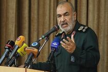 امروز سراسر بسیج باید مروّج قرآن باشد/راهپیمایی ۲۲ بهمن فتنه دشمنان را به خودشان بازگرداند