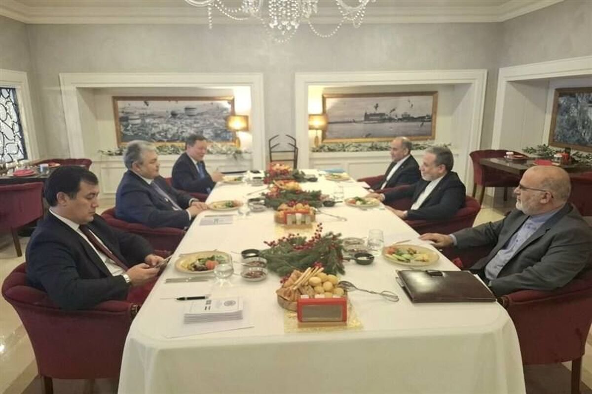 وزیران خارجه ایران و قزاقستان دیدار کردند