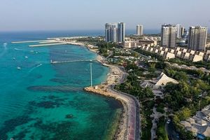 رشد چشمگیر سرمایه‌گذاری در کیش / جذب ۷۴ همت سرمایه در سال ۱۴۰۴ +فیلم