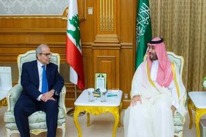 نخست‌وزیر لبنان و ولی‌عهد عربستان درباره تحولات منطقه رایزنی کردند