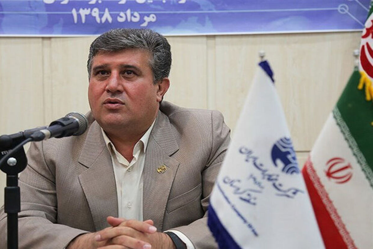 آزاد جکمت