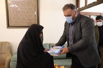 تجلیل از خانواده مرحوم میرعباس سیدحاتمی