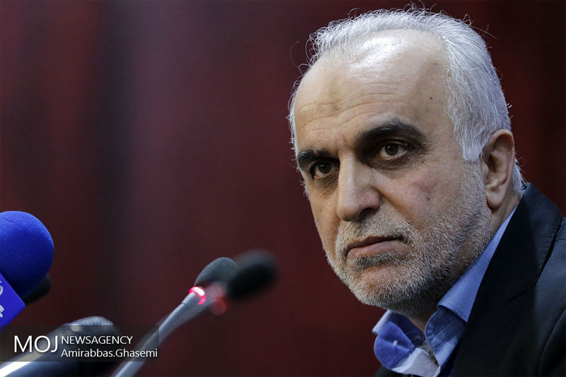 مناطق آزاد باید نقش پیشرو در اقتصاد کشور داشته باشند