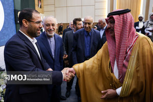 نخستین کنگره بین المللی علم و قرآن