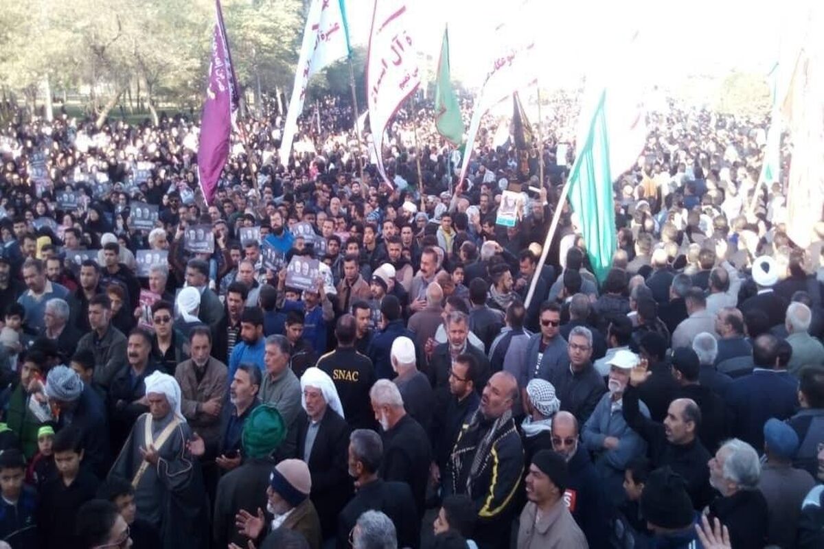 ورود پیکر پاک شهید ابومهدی المهندس به آبادان