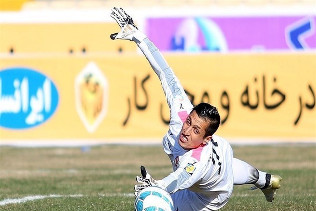 ناصری دروازه‌ بان سیاه‌ جامگان