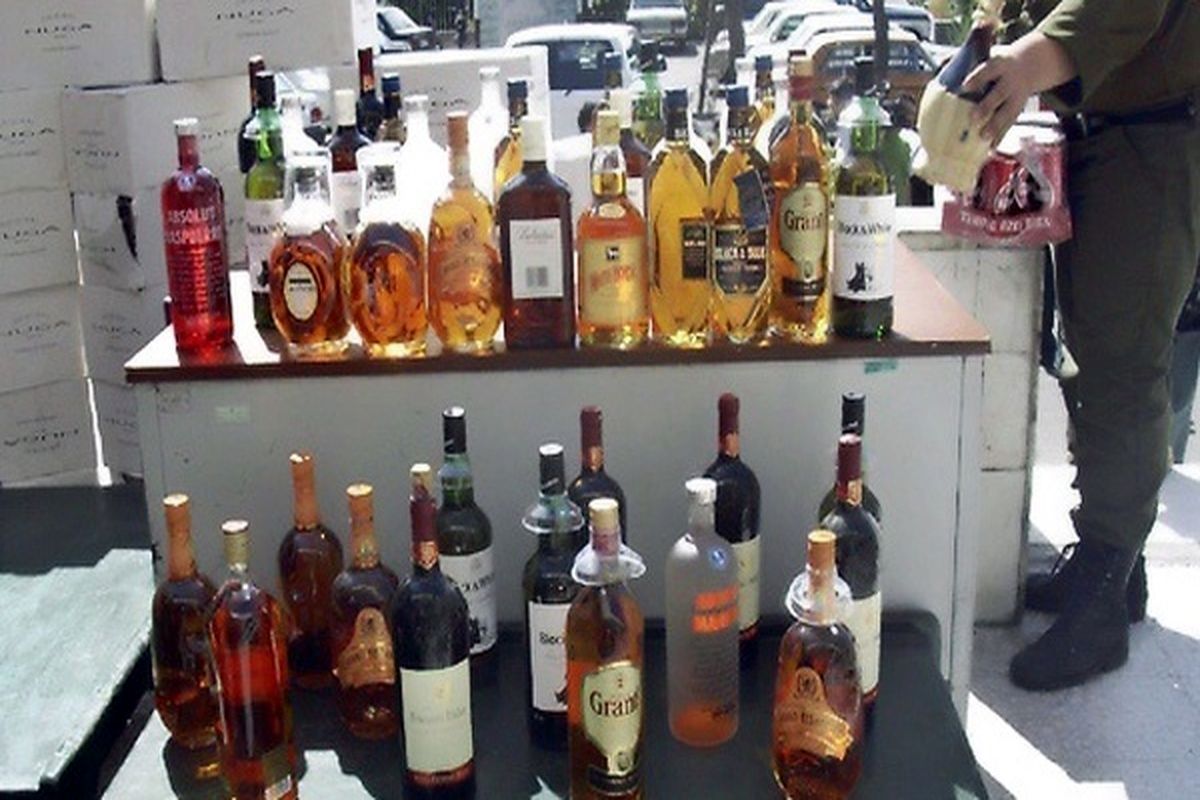 قاچاق مشروبات الکلی در پارسیان 