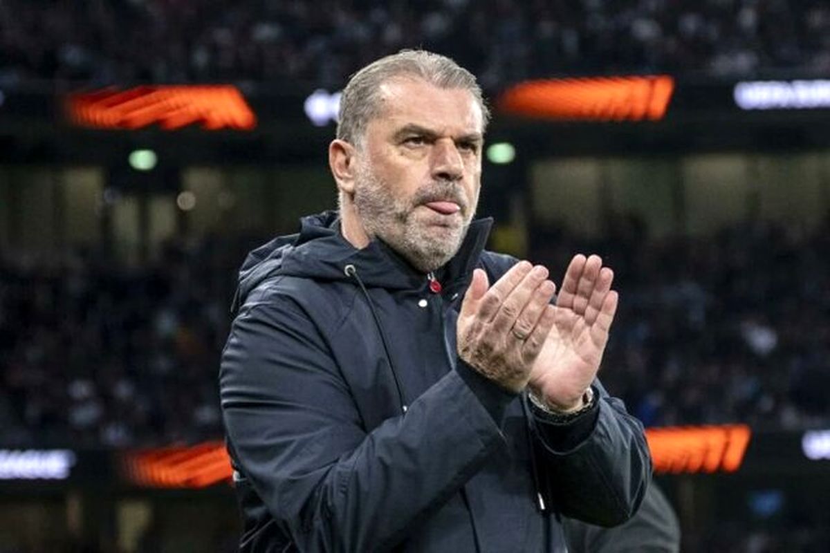 سرمربی تاتنهام