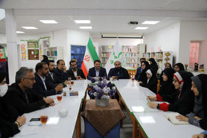 مطالبه‌گری کودکان عضو کانون پرورش فکری کودکان و نوجوانان یزد از استاندار