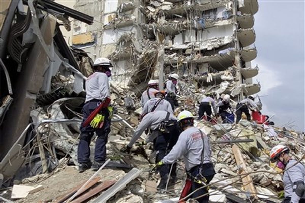 آبادان-ساختمان متروپل