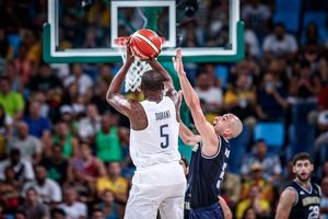 تیم ملی آمریکا به نیمه نهایی رسید