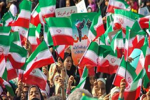 مردم ولایتمدار استان ایلام بار دیگر خشم و انزجارشان از استکبار جهانی را به نمایش گذاشتند