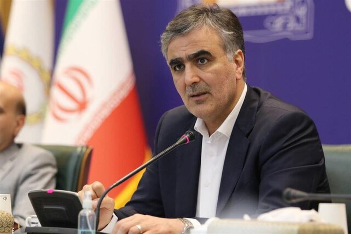 رئیس بانک مرکزی فرزین