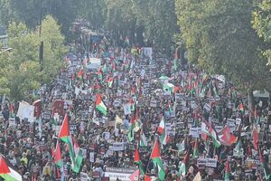 صدها هزار نفر در لندن برای آزادی و عدالت فلسطین راهپیمایی کردند