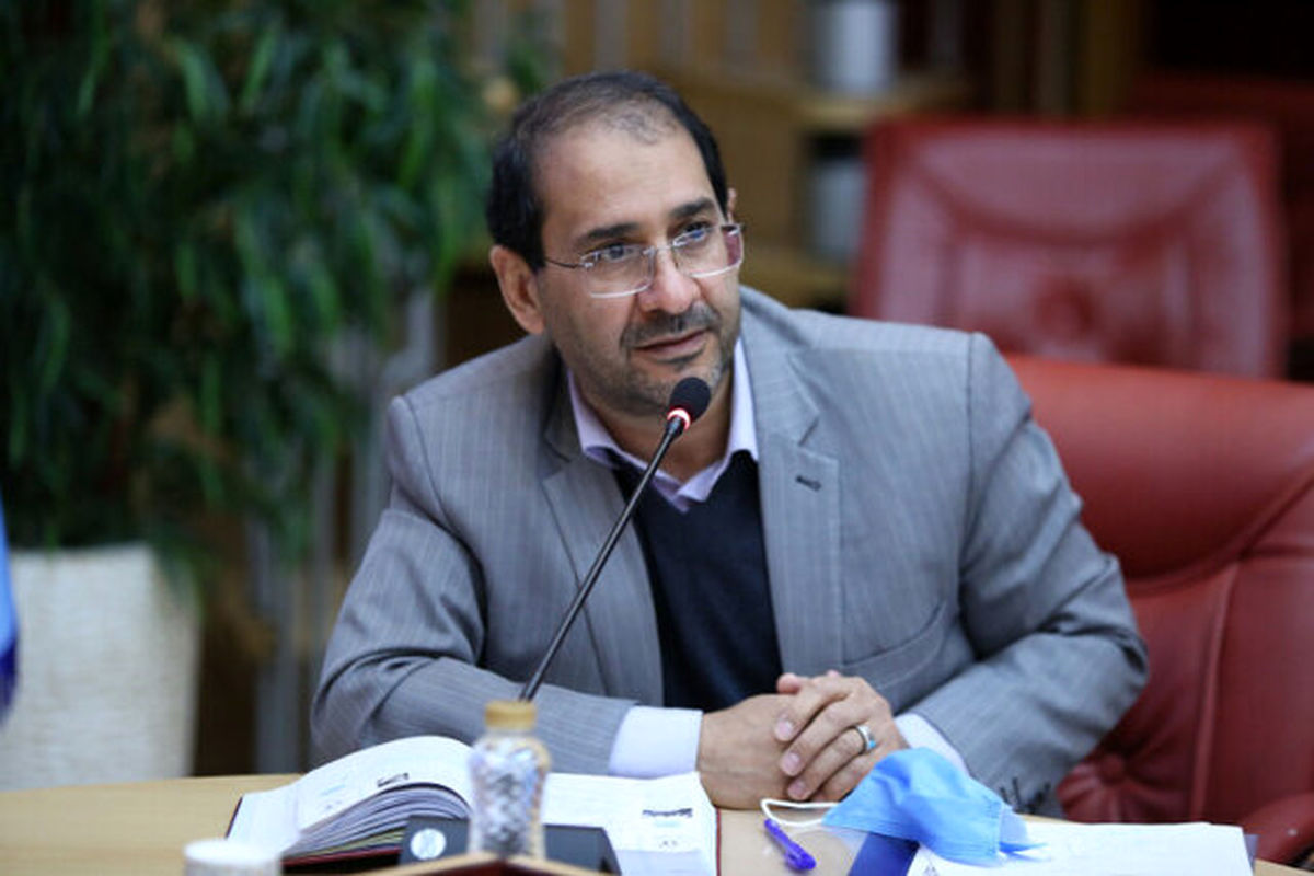 معاون آموزشی وزیر علوم