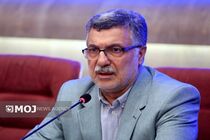 وزیر بهداشت از افزایش حقوق دستیاران پزشکی در مهرماه خبر داد