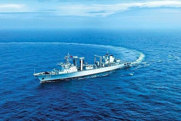 ۴۳ جنگنده و کشتی نظامی چین اطراف جزیره تایوان رویت شدند