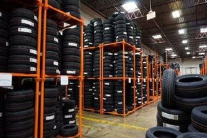 توزیع بیش از 40 هزار حلقه لاستیک در ناوگان حمل و نقل جاده ای استان همدان