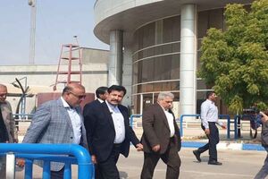 بازدید معاون رئیس‌جمهور از بندر شهید حقانی؛ تمرکز بر توسعه سفرهای بین‌المللی دریایی