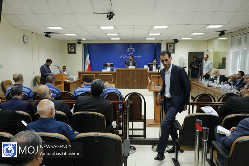 پانزدهمین جلسه رسیدگی به پرونده متهمان بانک سرمایه آغاز شد