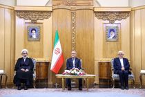 ایران  به دنبال گسترش روابط ایران و آذربایجان است