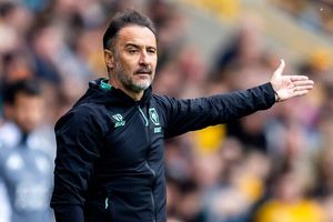 مرد بقا روی نیمکت فارست، ویتور پریرا سرمربی جدید شد