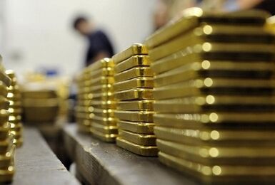 قیمت طلا در بازارهای جهانی کاهشی شد