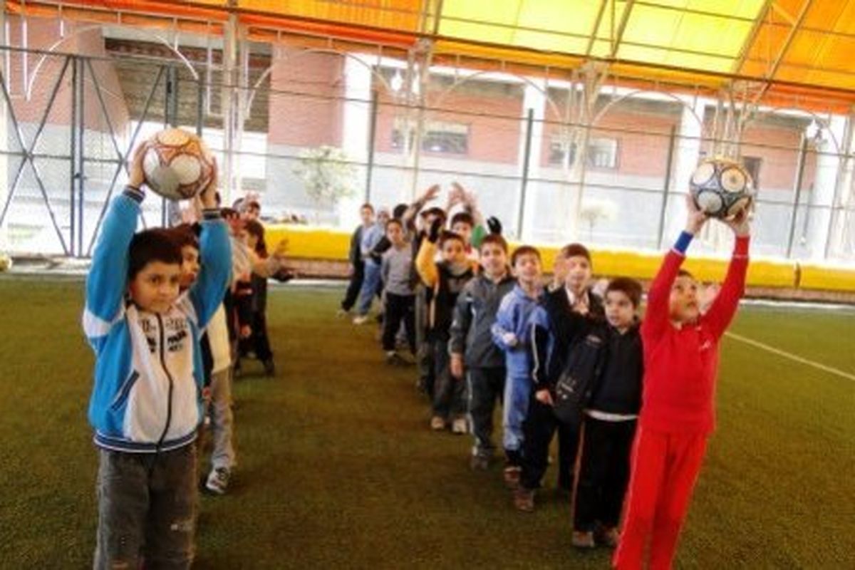 اصفهان- کمبود سرانه ورزشی