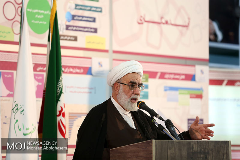 دشمن سعی میکند با نقشههای شیطانی اتحاد ما را از بین ببرد