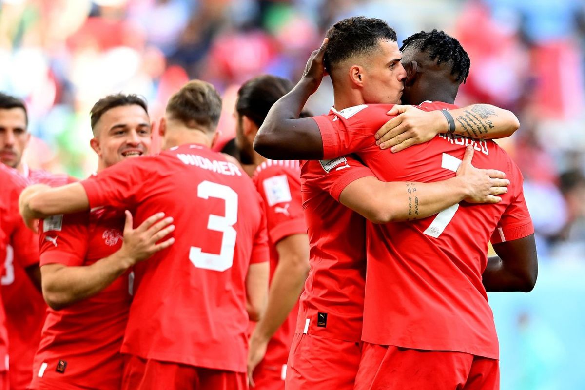 سوئیس و کامرون