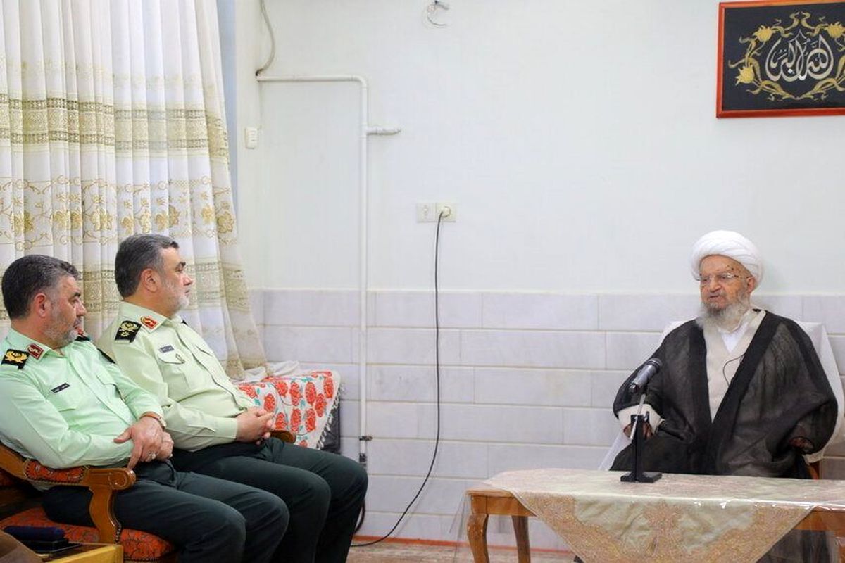 آیت الله مکارم شیرازی