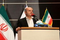 بخشی از مردم پس اندازهای خرد را تبدیل به ارز و طلا کردند/دولت برای تقویت پول ملی اقدام کند