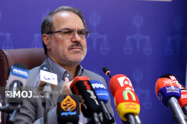 رئیس سازمان بازرسی بر عدم کمبود کالا در کشور تاکید کرد