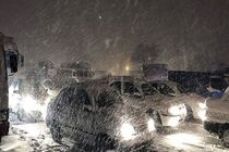 وقوع برف و کولاک در ۱۹ استان کشور/ امدادرسانی٦٣٩٠ نفر در ٨٦ محور کوهستانی