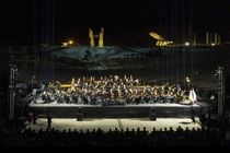 بقائی اجرای «ای ایران» در تخت‌جمشید را ستود