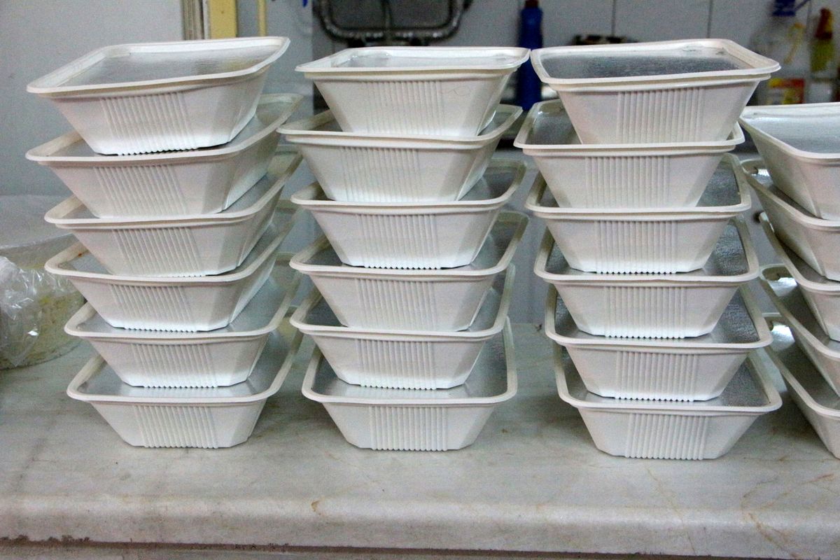 ظروف یک‌بارمصرف هیئات