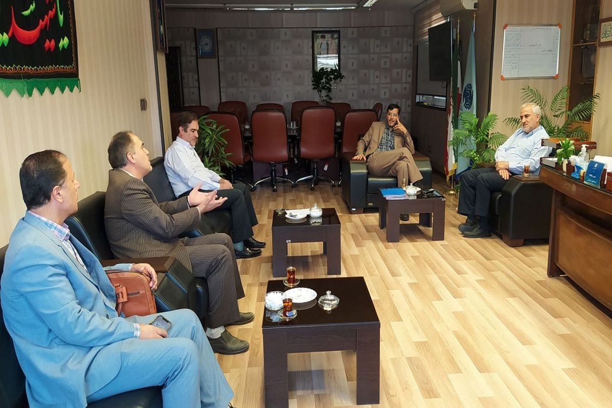 شهردار نطنز و مخابرات