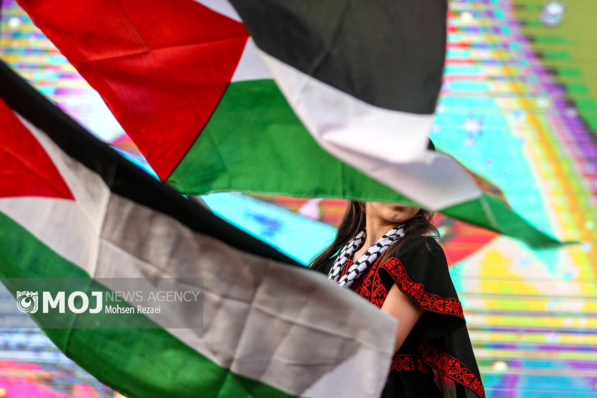 استقبال از خانواده شهدای غزه