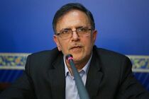 نظام بانکی دچار تنگنای اعتباری است