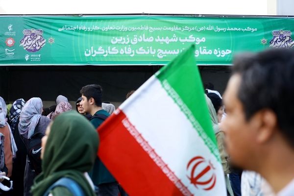 حضور پررنگ بانک رفاه کارگران در مهمانی ده کیلومتری عید غدیر خم