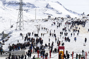 بارش برف در آخرین روزهای زمستان در کرمانشاه