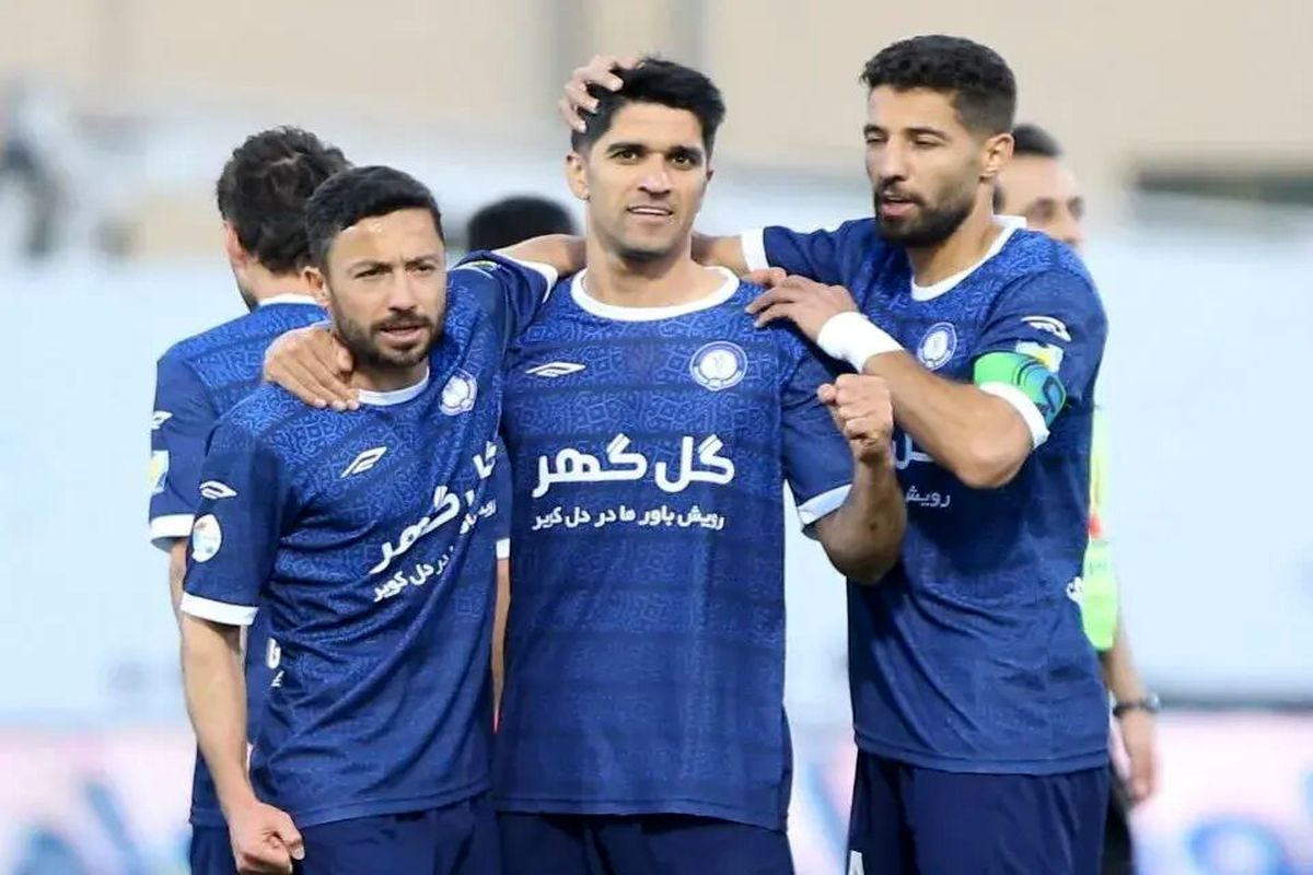 پویا پورعلی