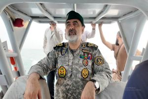 تأکید فرمانده نیروی دریایی ارتش بر امنیت کامل تردد دریایی در تنگه هرمز و خلیج فارس