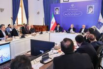 رئیس جمهور سرزده در وزارت ارتباطات و فن‌آوری اطلاعات حضور یافت