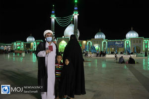 مشارکت زائران مسجد مقدس جمکران در انتخابات ۱۴۰۰