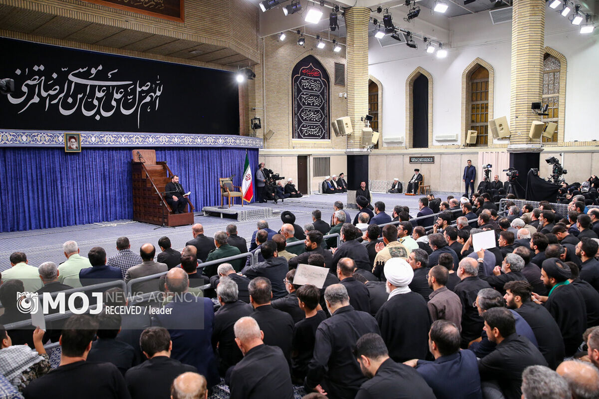 عزاداری شهادت امام رضا (ع) با حضور رهبر انقلاب اسلامی